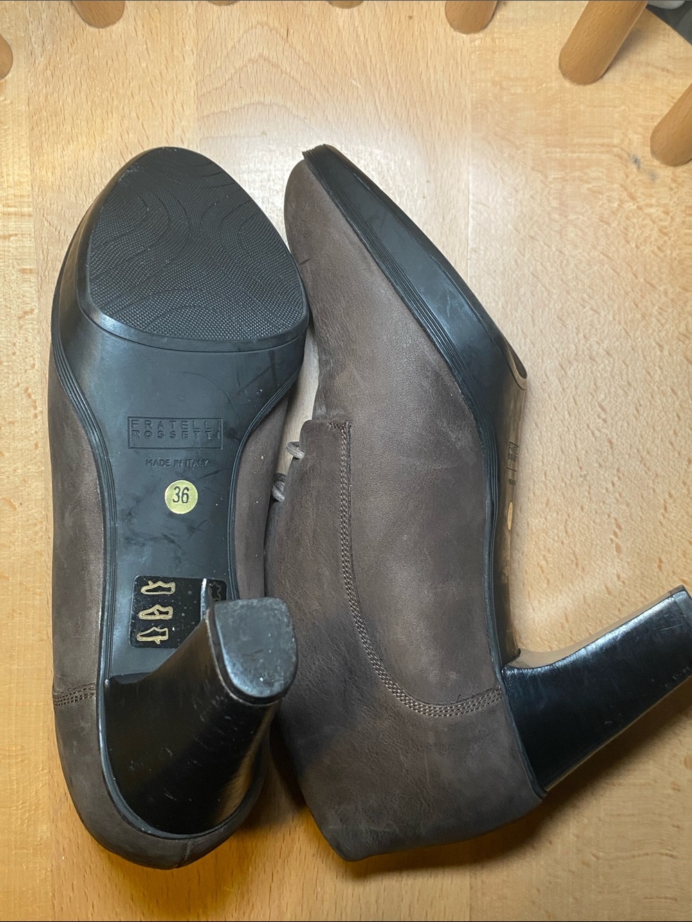 Fratelli Rossetti Taupe Gray Lace-Up Pointed Ankle Boots - Picture 4 of 5